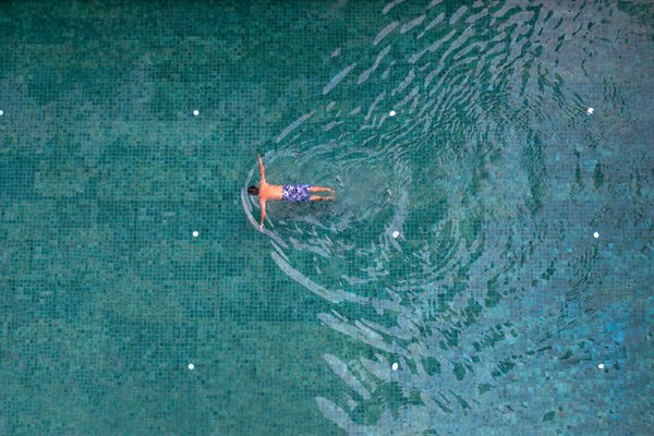 Lampes de bureau à clipser : gagnez de la place sur votre bureau